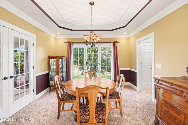 4740 Grand Dell Dr, Crestwood, KY 40014