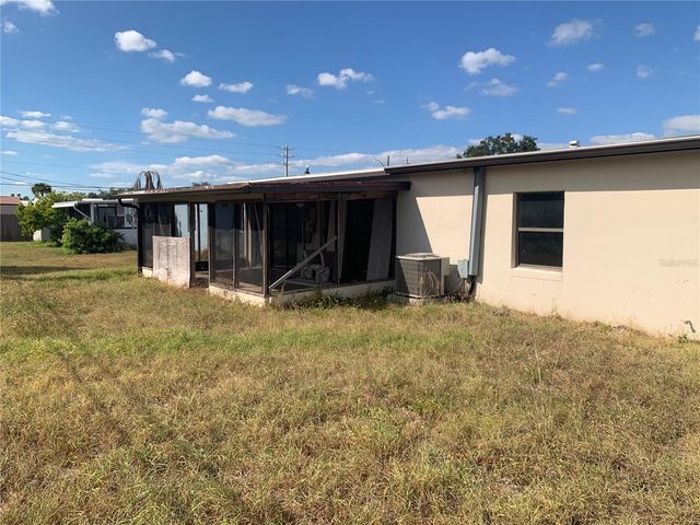 21115 GLENDALE AVENUE, Port Charlotte, FL 33952