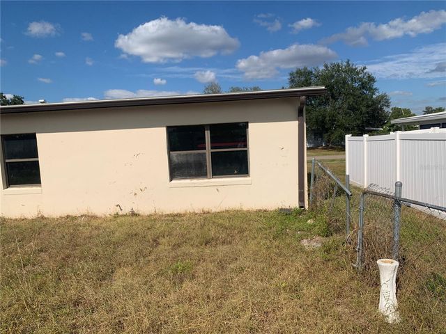 21115 GLENDALE AVENUE, Port Charlotte, FL 33952