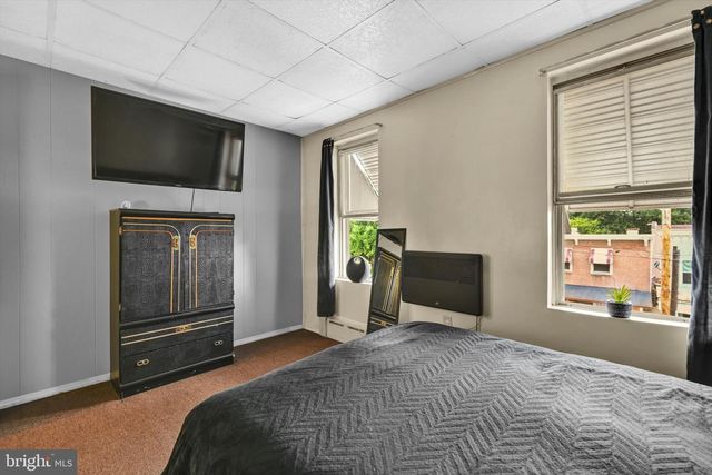 617 S 10TH ST, Reading, PA 19602