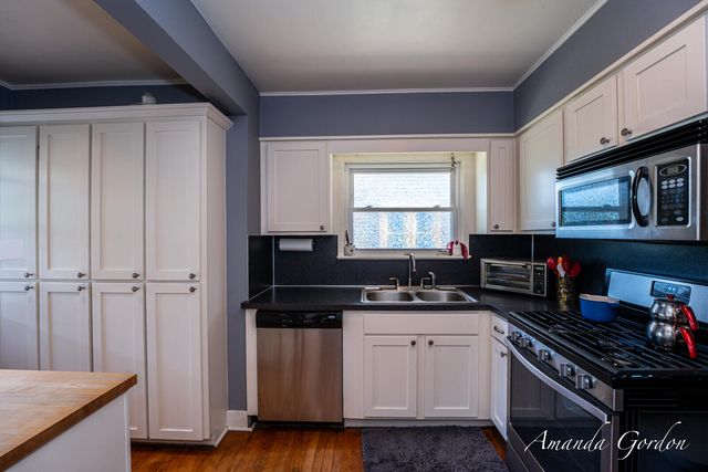 2101 Paris Avenue SE, Grand Rapids, MI 49507
