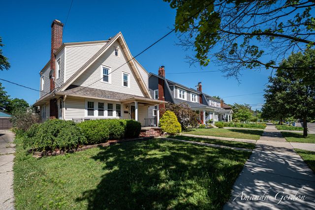 2101 Paris Avenue SE, Grand Rapids, MI 49507