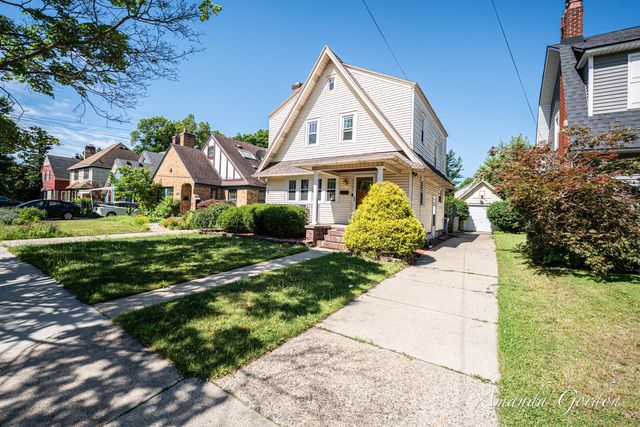 2101 Paris Avenue SE, Grand Rapids, MI 49507