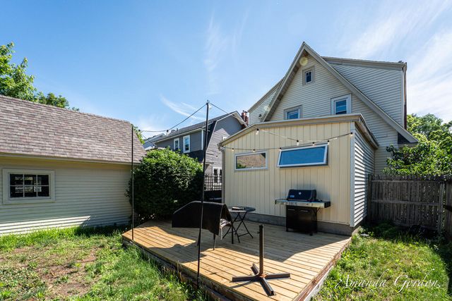 2101 Paris Avenue SE, Grand Rapids, MI 49507