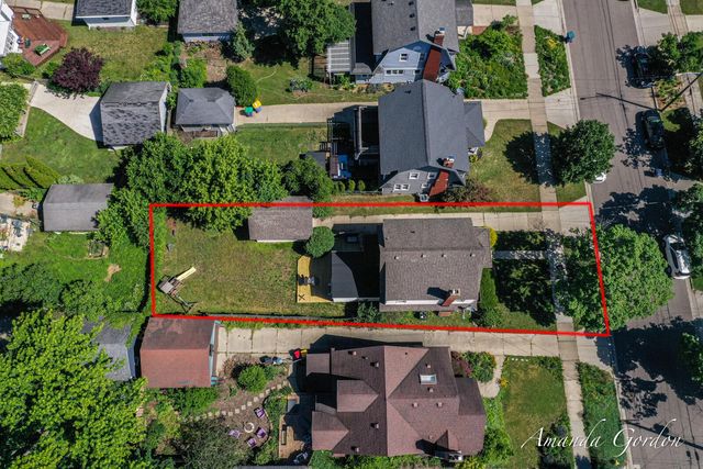 2101 Paris Avenue SE, Grand Rapids, MI 49507