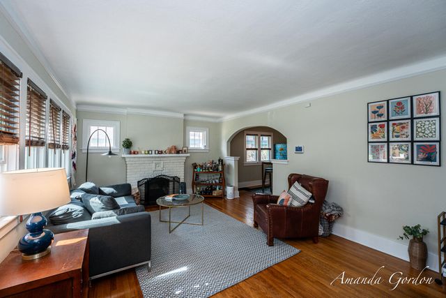 2101 Paris Avenue SE, Grand Rapids, MI 49507