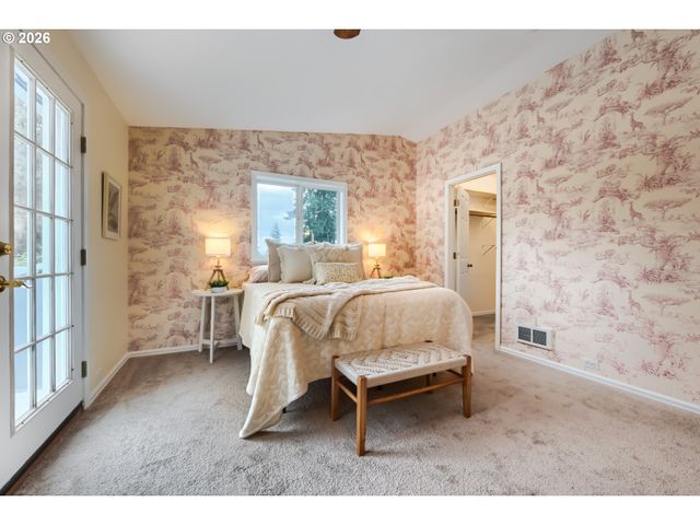 3740 Sw Comus St, Portland, OR 97219