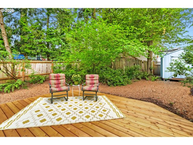 3740 Sw Comus St, Portland, OR 97219