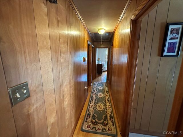 2062 Islington Rd, Warsaw, VA 22572