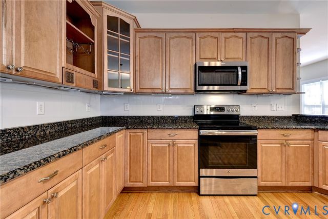 11385 Winding River Rd, Providence Forge, VA 23140
