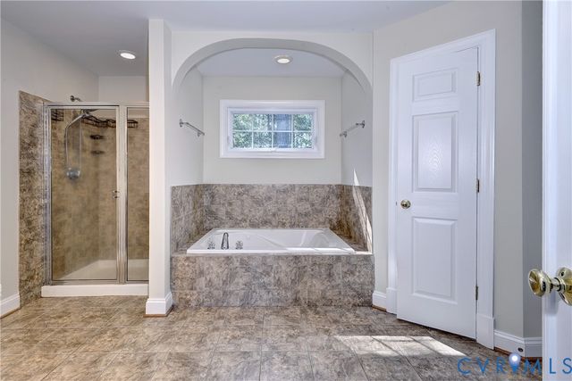 11385 Winding River Rd, Providence Forge, VA 23140