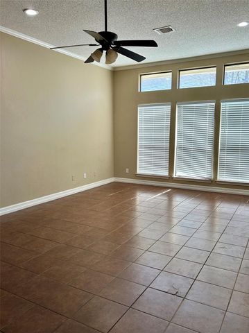 4131 Crossgate Court, Arlington, TX 76016