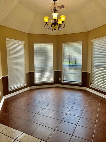 4131 Crossgate Court, Arlington, TX 76016