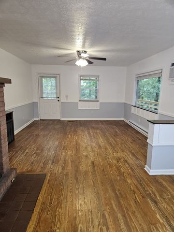 1051 Deer Ridge Rd, Kingston Springs, TN 37082