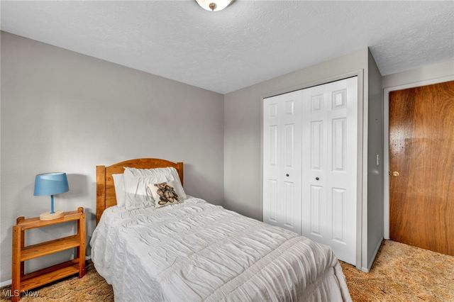 7190 Wil Lou Lane, North Ridgeville, OH 44039