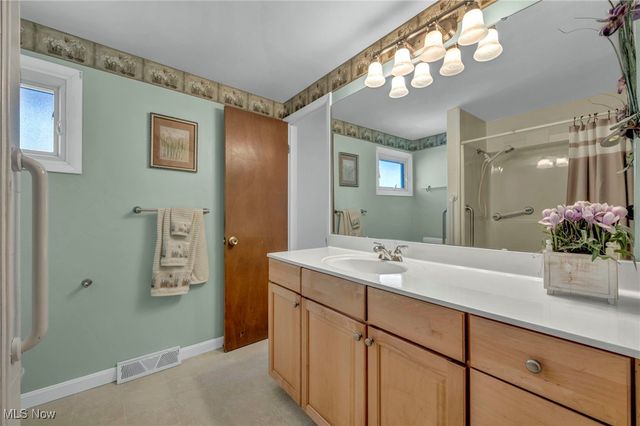 7190 Wil Lou Lane, North Ridgeville, OH 44039