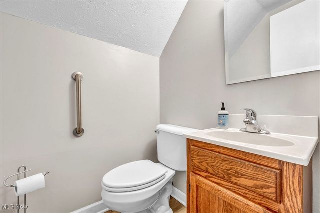 7190 Wil Lou Lane, North Ridgeville, OH 44039