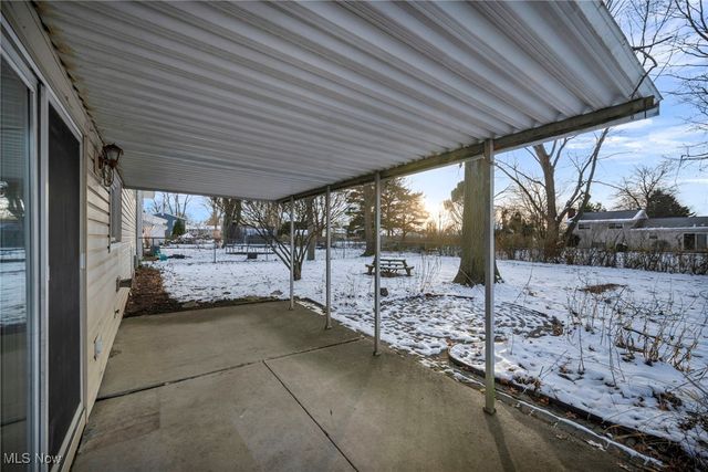 7190 Wil Lou Lane, North Ridgeville, OH 44039