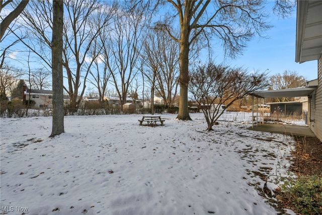 7190 Wil Lou Lane, North Ridgeville, OH 44039