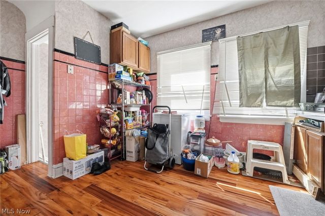 3202 Montclair Avenue, Cleveland, OH 44109