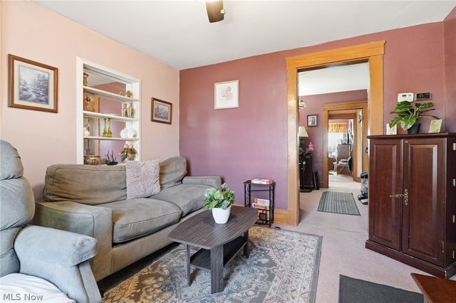 3202 Montclair Avenue, Cleveland, OH 44109
