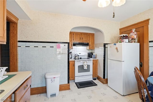 3202 Montclair Avenue, Cleveland, OH 44109