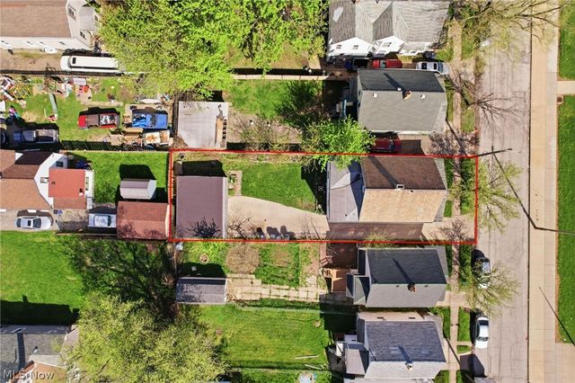 3202 Montclair Avenue, Cleveland, OH 44109