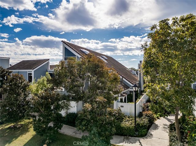 3572 Bravata, Huntington Beach, CA 92649