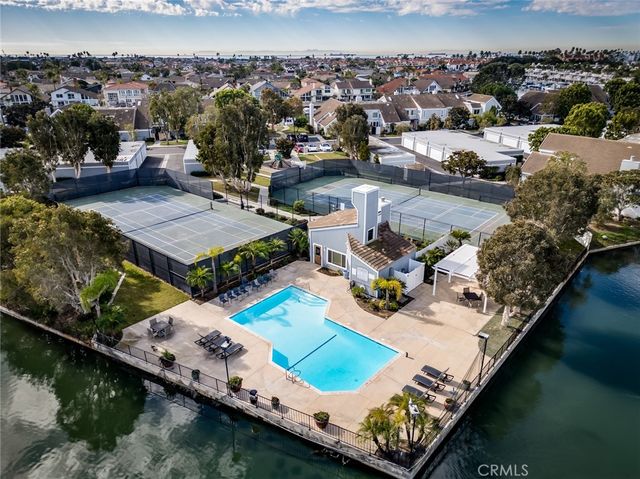 3572 Bravata, Huntington Beach, CA 92649