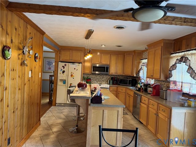 9413 Sherry Ln, Henrico, VA 23231