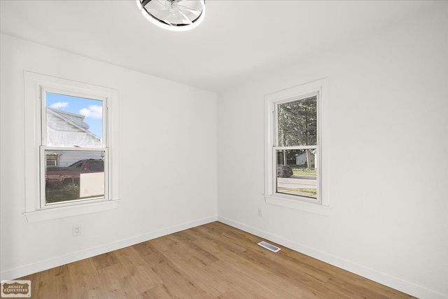 11259 Chapp Avenue, Warren, MI 48089