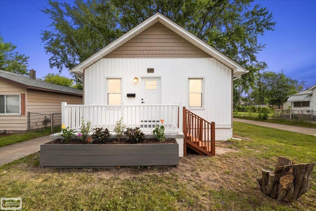 11259 Chapp Avenue, Warren, MI 48089
