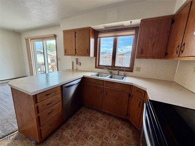 502 Vine Street, Dillon, MT 59725