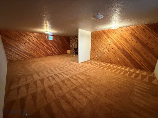 502 Vine Street, Dillon, MT 59725