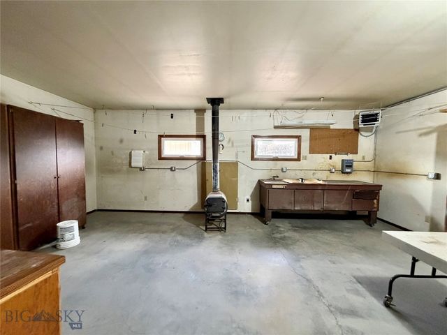 502 Vine Street, Dillon, MT 59725