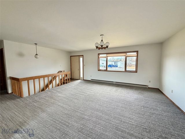 502 Vine Street, Dillon, MT 59725