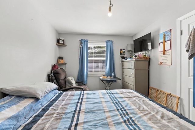 24 Vincenzo Drive, West Warwick, RI 02893