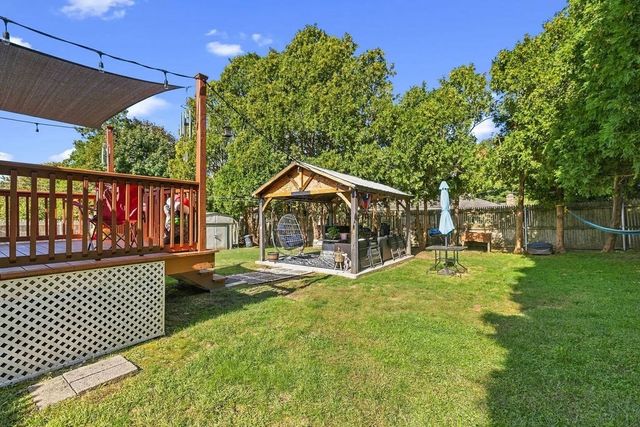 24 Vincenzo Drive, West Warwick, RI 02893