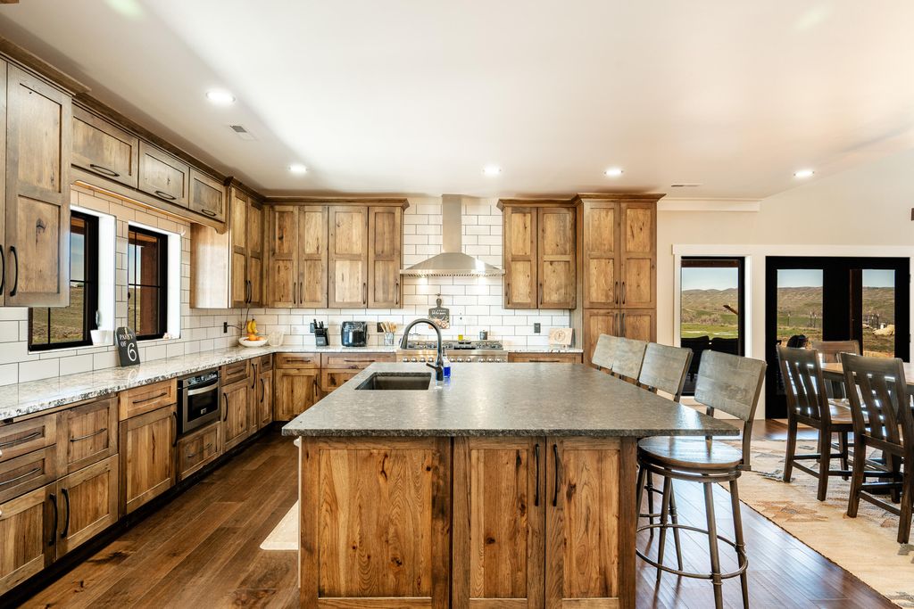 158 Early Creek Road, Ranchester, WY 82839 photo 7