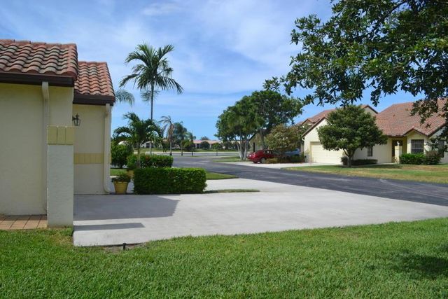 389 NE Driftwood Terrace D-23, Boca Raton, FL 33431