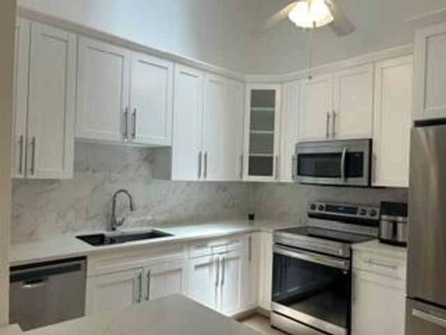 389 NE Driftwood Terrace D-23, Boca Raton, FL 33431