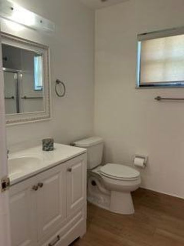 389 NE Driftwood Terrace D-23, Boca Raton, FL 33431