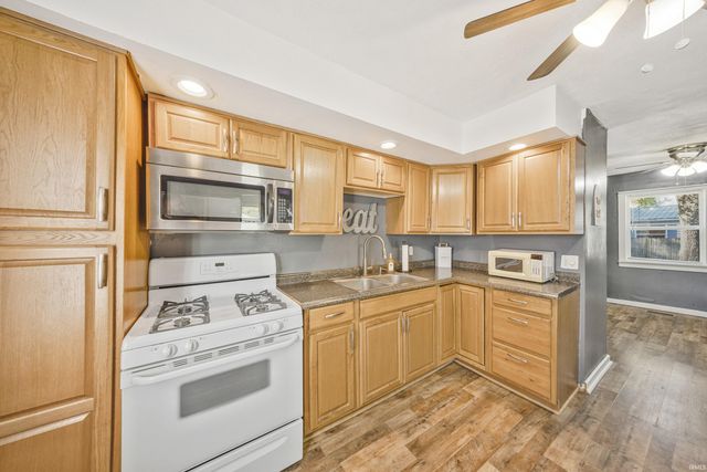 807 Frank Avenue, Evansville, IN 47712