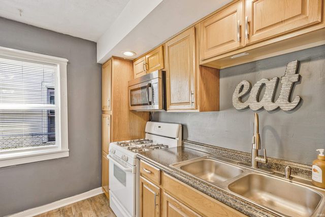 807 Frank Avenue, Evansville, IN 47712