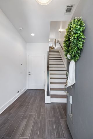 719 Bradford Ave, Nashville, TN 37204