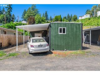 214 Holcomb Ave B8, Kelso, WA 98626