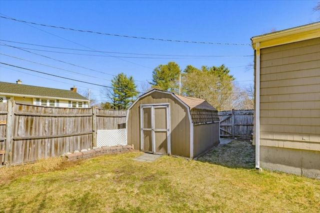 5 Coolidge St, Billerica, MA 01821