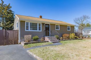 5 Coolidge St, Billerica, MA 01821