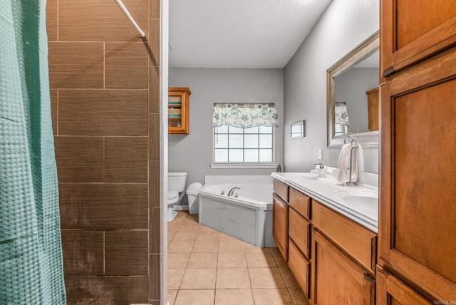 1745 Gardenia, Conway, AR 72034