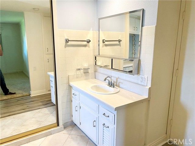 957 CALLE ARAGON Q, Laguna Woods, CA 92637